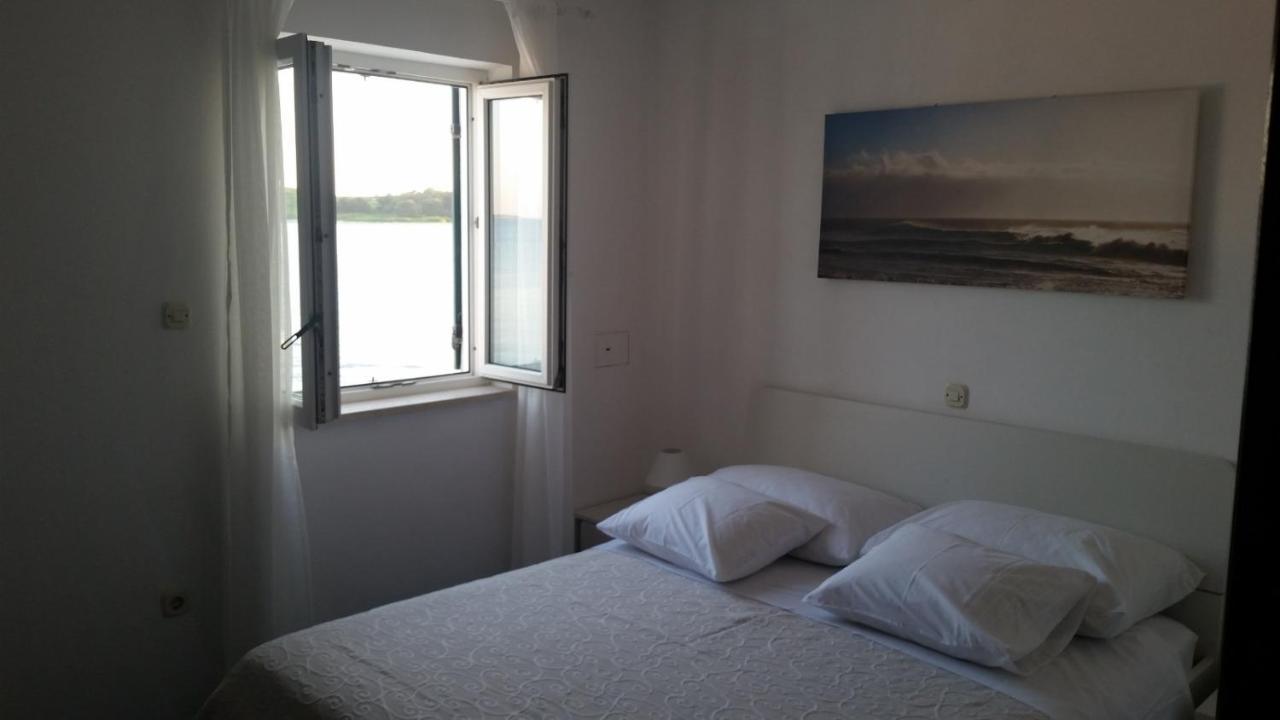 Apartman Pape Pakoštane エクステリア 写真
